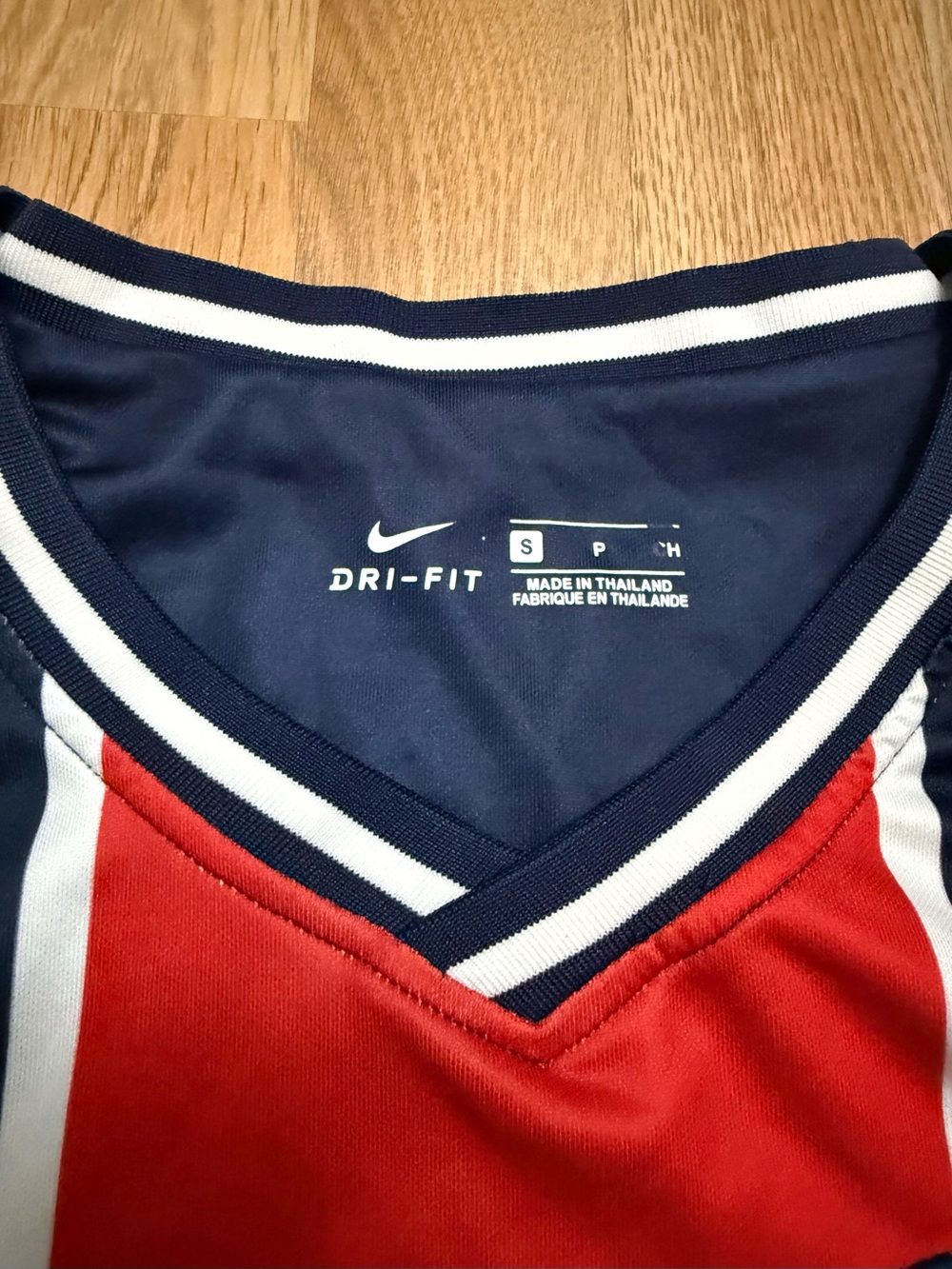 Nike PSG Neymar jersey size small - Picture 4 of 6